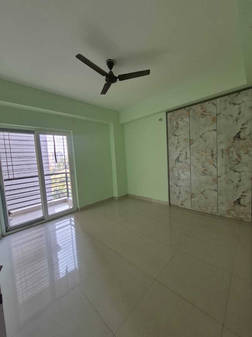 Semi Furnished 3bhk in Kahilipara, Guwahati, Assam, India for Rent